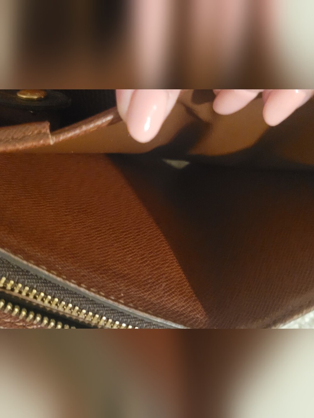 Auth Louis Vuitton Compact Wallet EUC - Picture 8 of 16